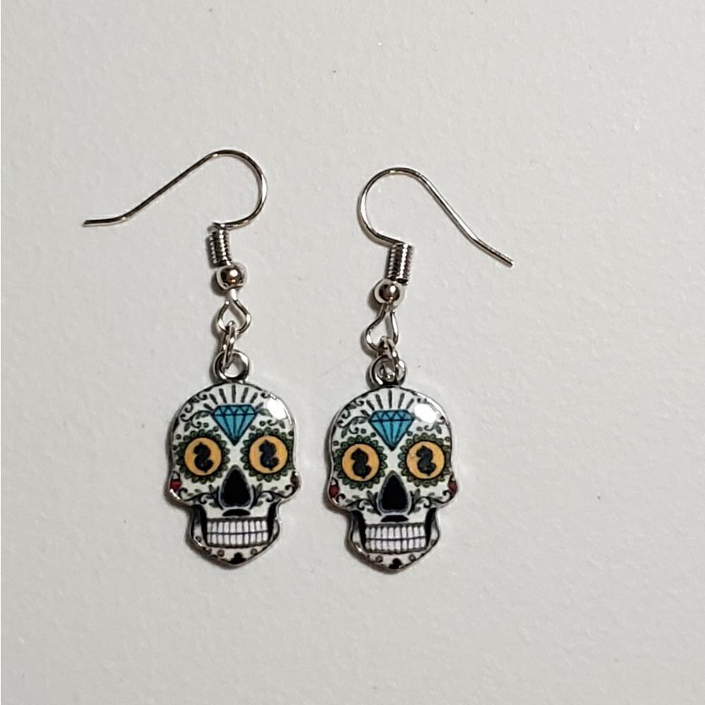 Handmade Halloween Day of the Dead Dia De Muertos skull earrings